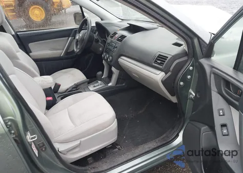 2015 Subaru Forester 2.5I Premium z USA, uszkodzony, nr VIN JF2SJADCXFH800929